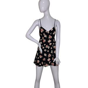 Forever 21 NWT Dress Floral Print Sleeveless Black Red Green Size S
